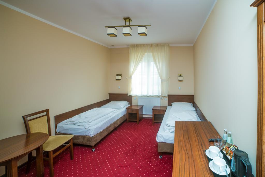 ليشنو Hotel Grant المظهر الخارجي الصورة